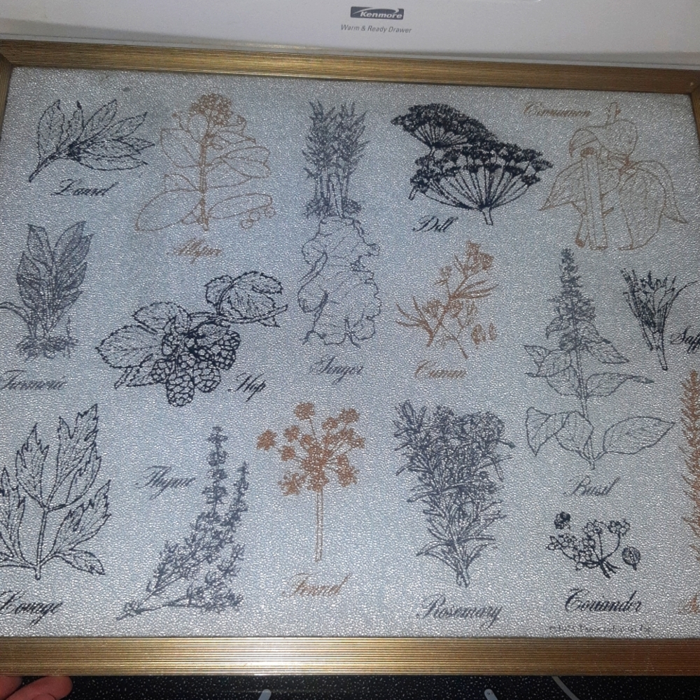 Vintage Spices Glass Cutting Board